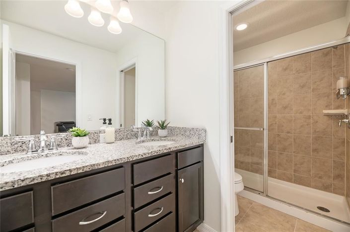 Image No.26-8 Bed Property for sale