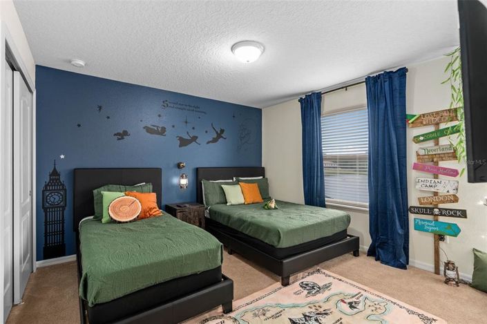 Image No.29-8 Bed Property for sale