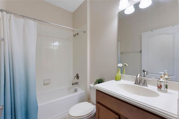 Image No.38-4 Bed Property for sale