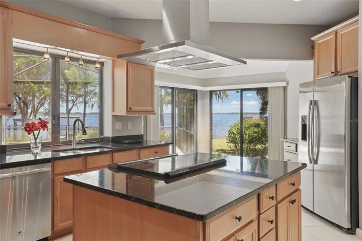 Image No.16-3 Bed Property for sale