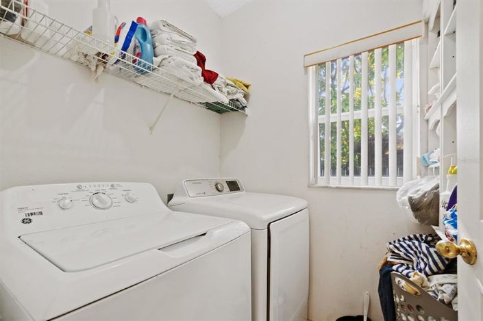 Image No.11-4 Bed Property for sale