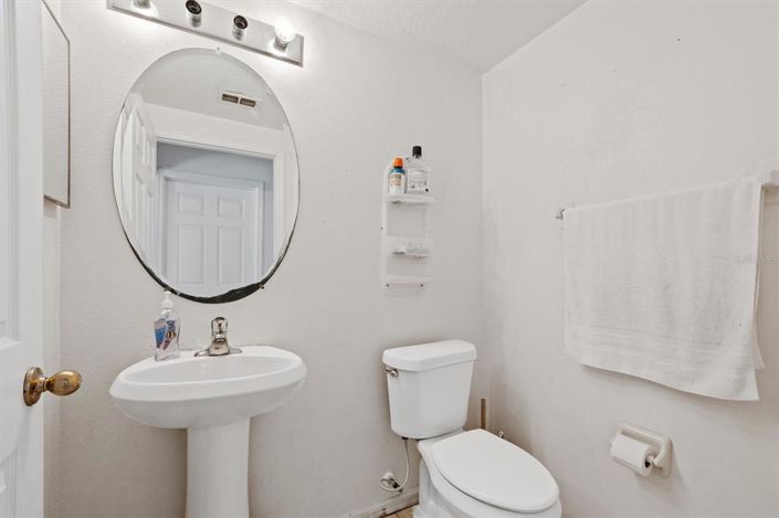 Image No.12-4 Bed Property for sale