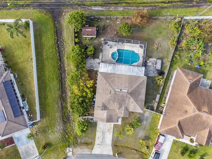 Image No.23-4 Bed Property for sale