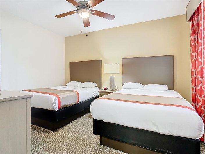 Image No.22-3 Bed Property for sale