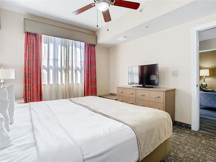 Image No.27-3 Bed Property for sale