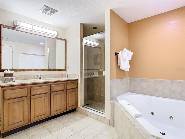 Image No.33-3 Bed Property for sale