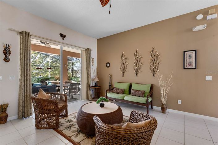 Image No.11-Propriété de 4 chambres à vendre à Davenport