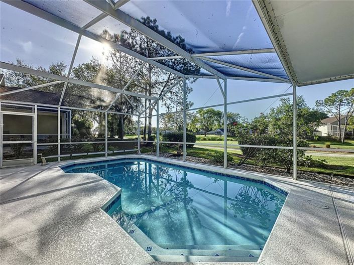 Image No.10-3 Bed Property for sale