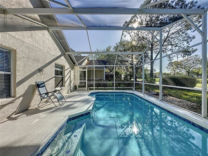 Image No.17-3 Bed Property for sale