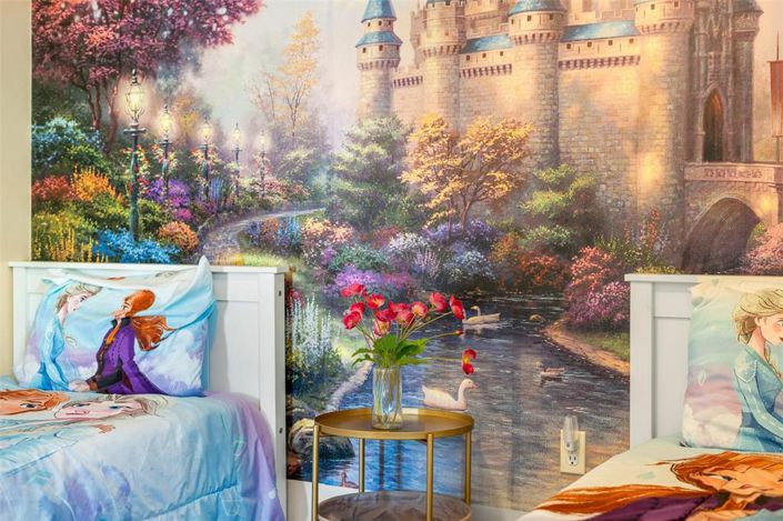 Image No.22-4 Bed Property for sale