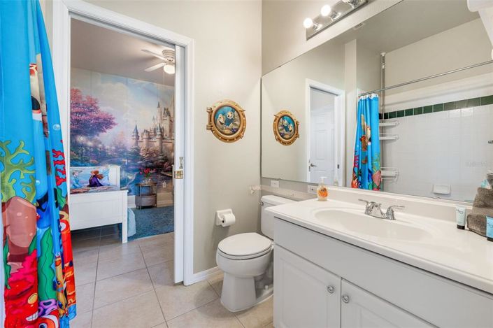 Image No.24-4 Bed Property for sale