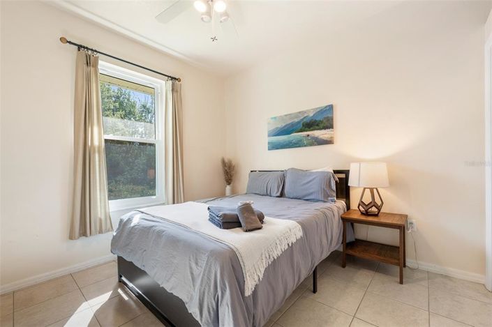 Image No.25-4 Bed Property for sale