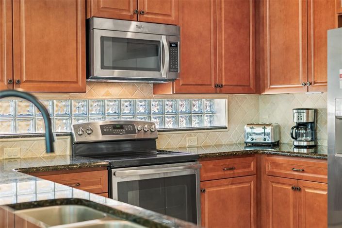 Image No.7-4 Bed Property for sale