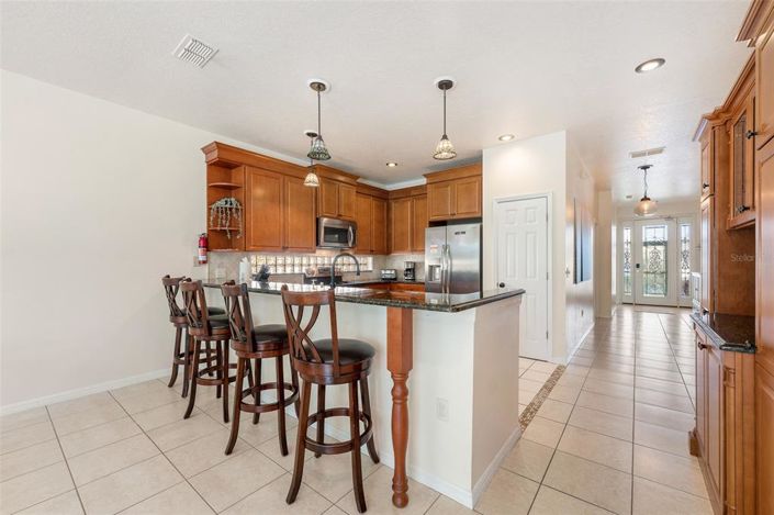 Image No.9-4 Bed Property for sale