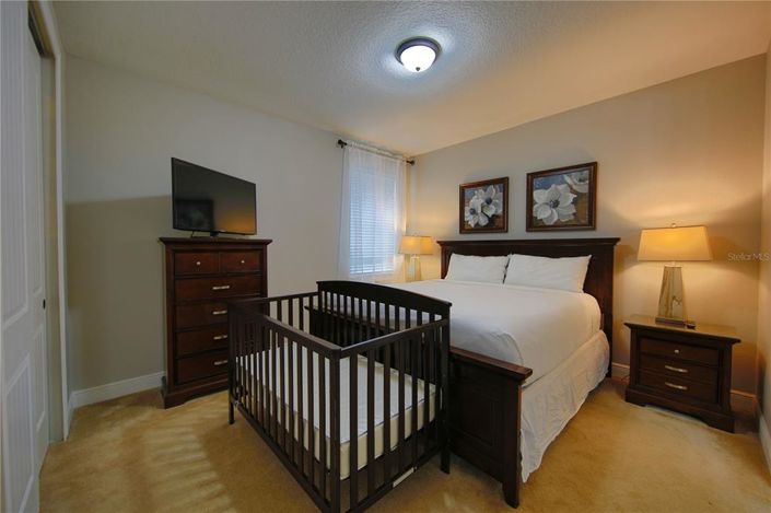 Image No.14-10 Bed Property for sale