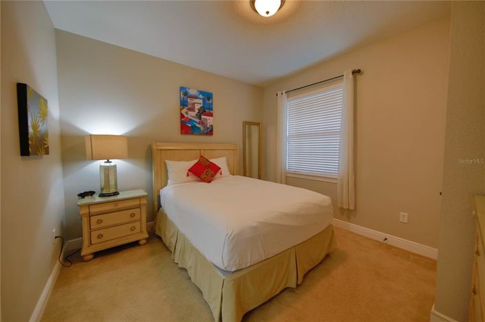 Image No.24-10 Bed Property for sale