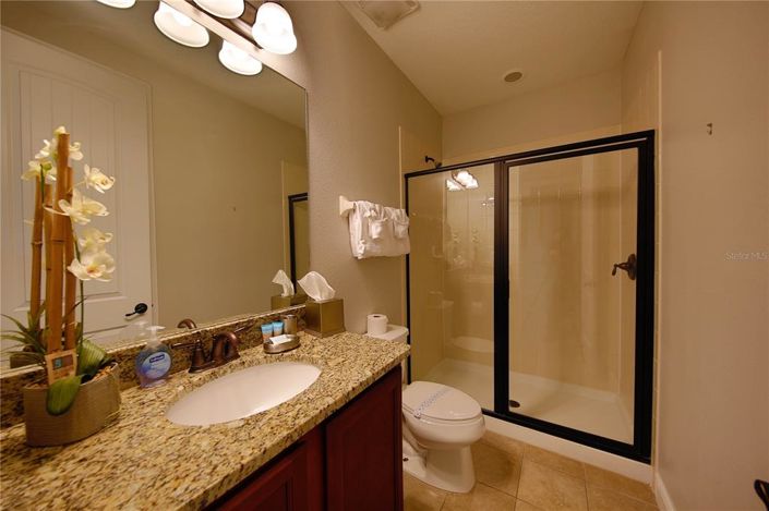 Image No.28-10 Bed Property for sale