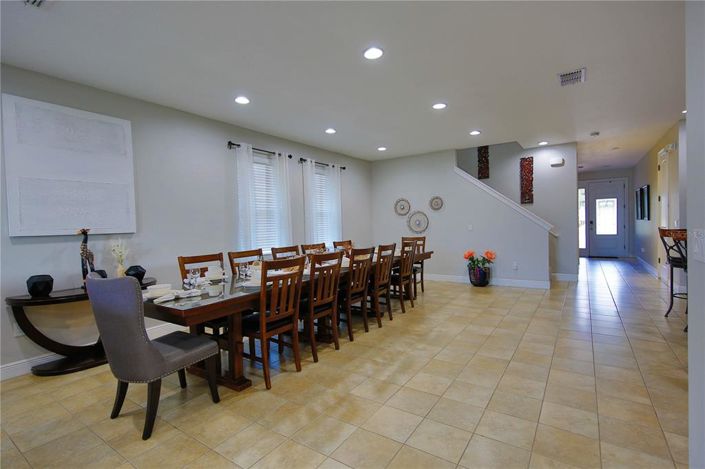 Image No.4-10 Bed Property for sale