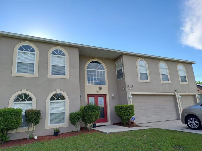 Image No.2-Propriété de 6 chambres à vendre à Kissimmee
