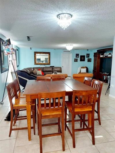 Image No.7-Propriété de 6 chambres à vendre à Kissimmee