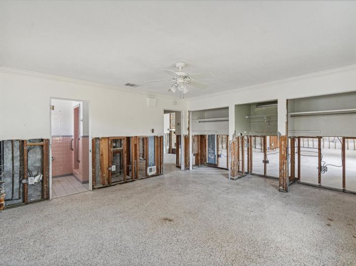 Image No.13-2 Bed Property for sale