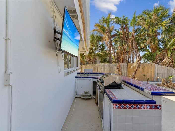 Image No.26-2 Bed Property for sale