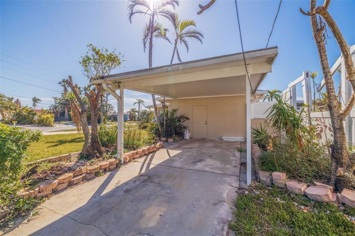 Image No.15-3 Bed Property for sale