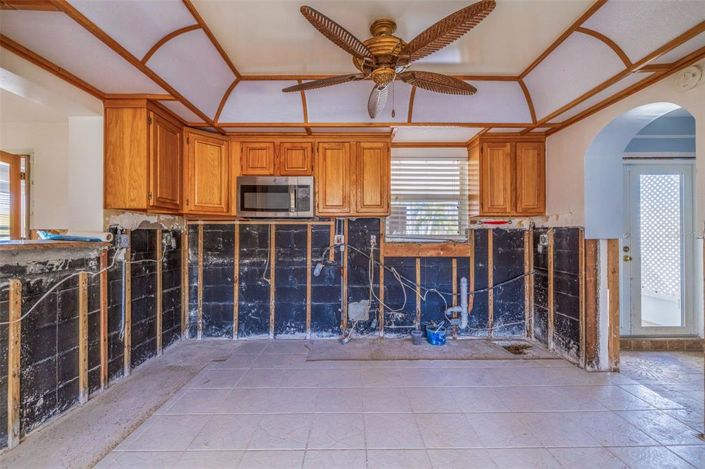 Image No.22-3 Bed Property for sale