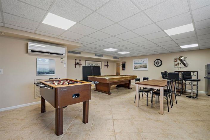 Image No.37-2 Bed Property for sale