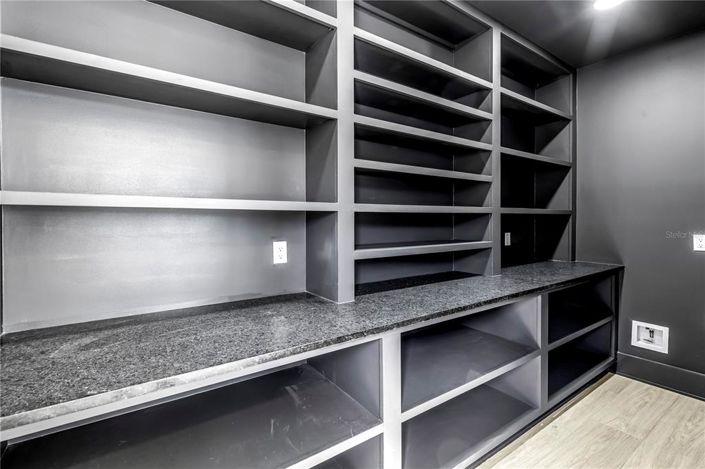 Image No.18-3 Bed Property for sale