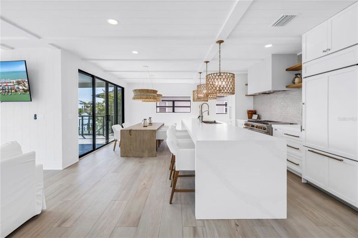 Image No.20-3 Bed Property for sale