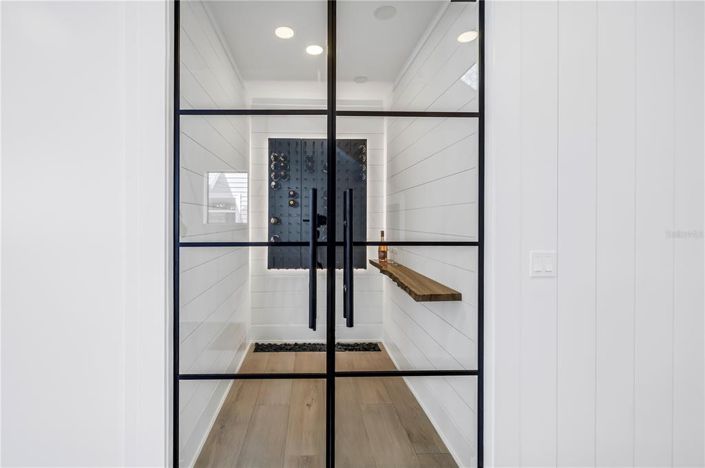 Image No.21-3 Bed Property for sale