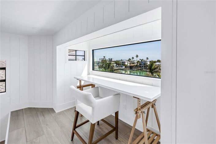 Image No.28-3 Bed Property for sale