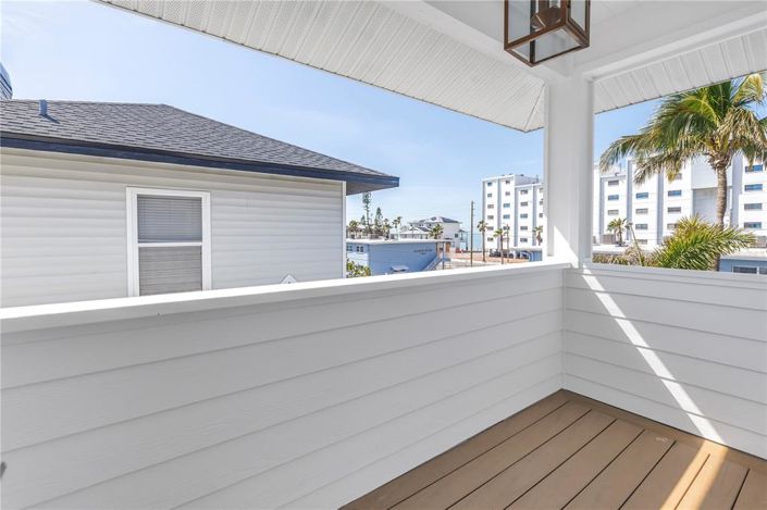 Image No.36-3 Bed Property for sale