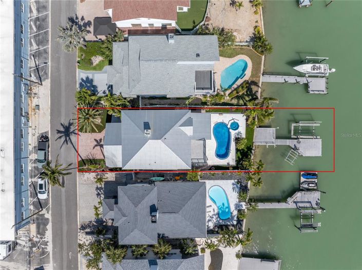 Image No.44-3 Bed Property for sale