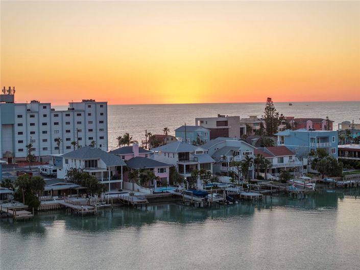 Image No.49-3 Bed Property for sale