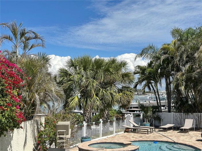 Image No.3-2 Bed Property for sale