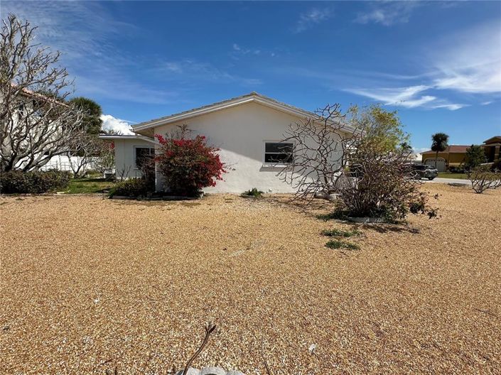 Image No.4-2 Bed Property for sale