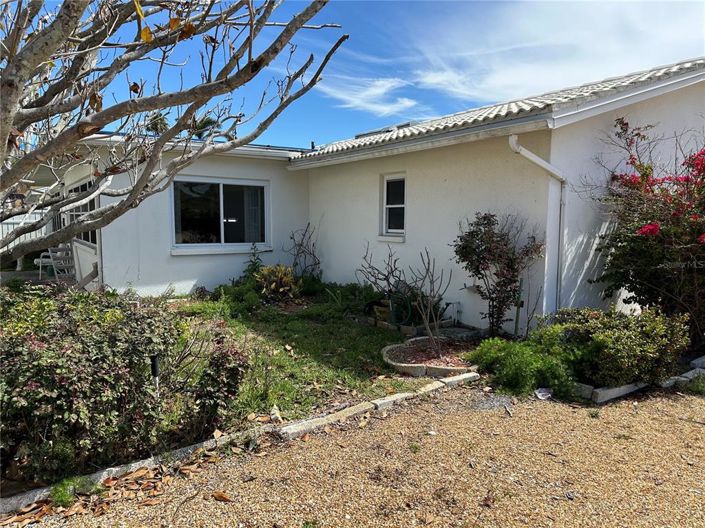 Image No.5-2 Bed Property for sale