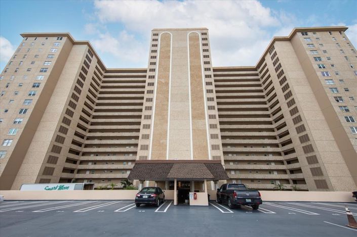 Image No.36-2 Bed Property for sale