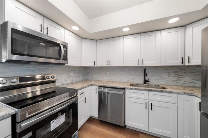 Image No.6-2 Bed Property for sale