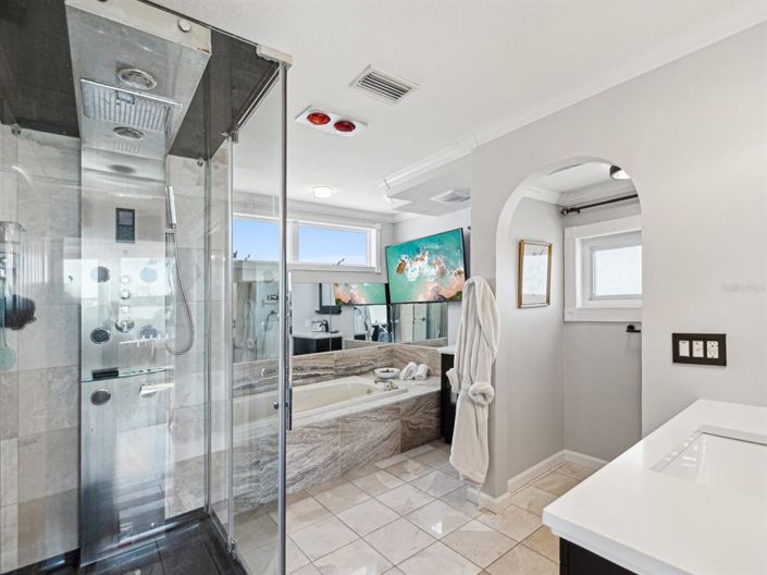 Image No.18-3 Bed Property for sale