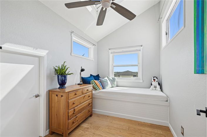 Image No.25-3 Bed Property for sale