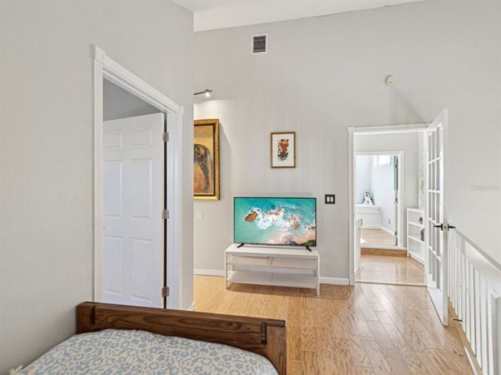 Image No.27-3 Bed Property for sale