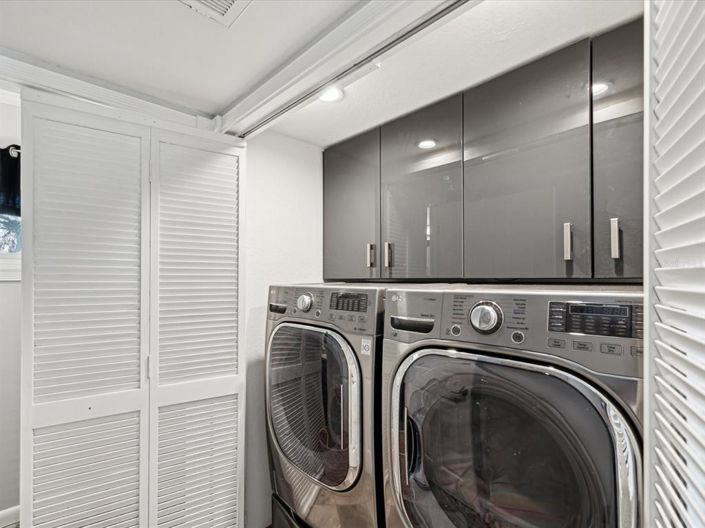 Image No.32-3 Bed Property for sale