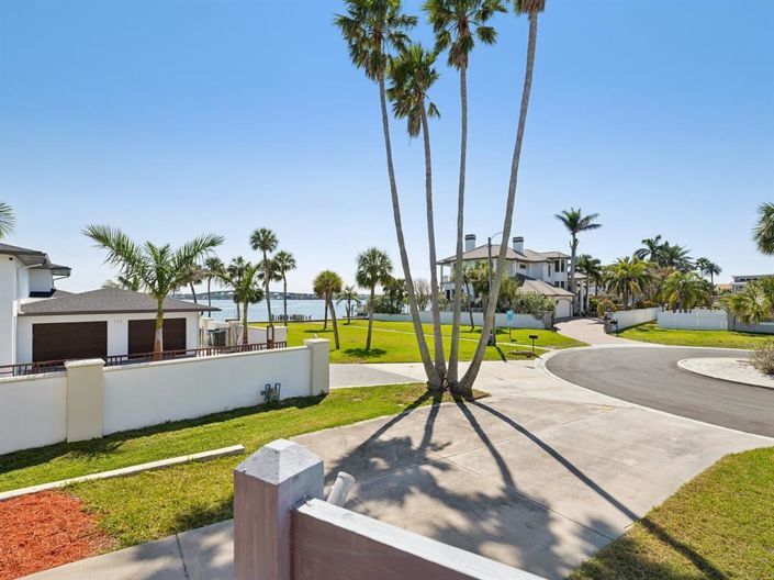 Image No.34-3 Bed Property for sale