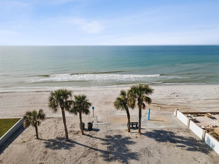 Image No.41-3 Bed Property for sale