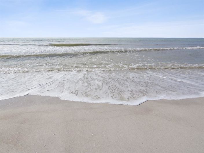 Image No.47-3 Bed Property for sale