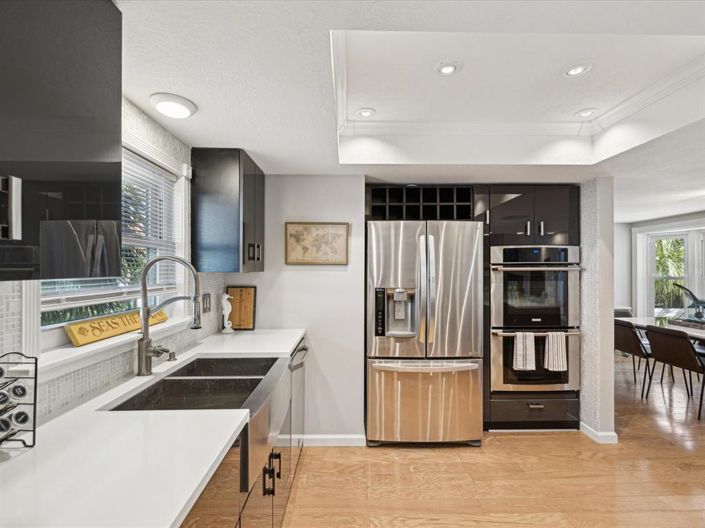 Image No.8-3 Bed Property for sale