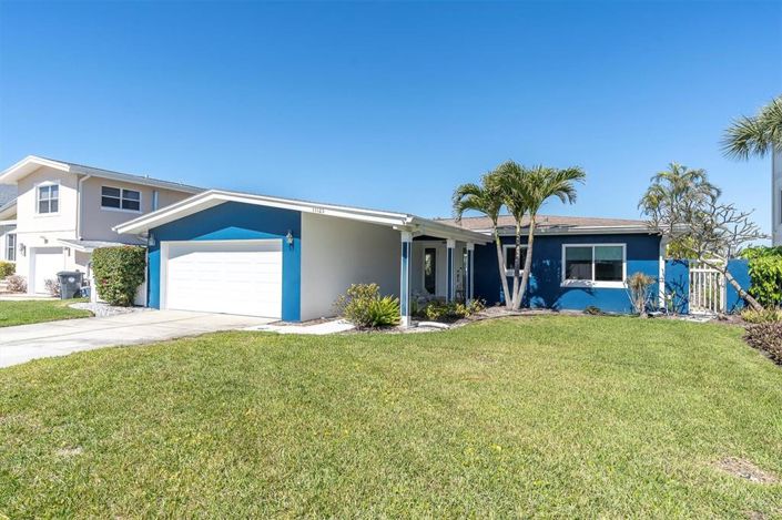 Image No.2-3 Bed Property for sale